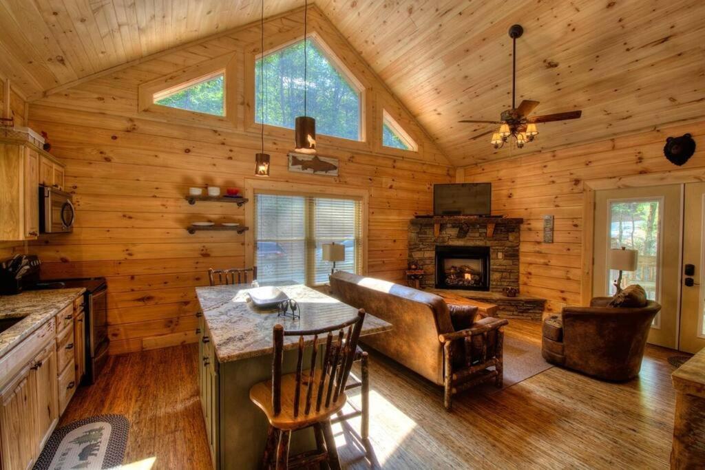 Honeymoon Getaway In Woods Near Noc And Smoky Mtn Rr Bryson City Exterior foto