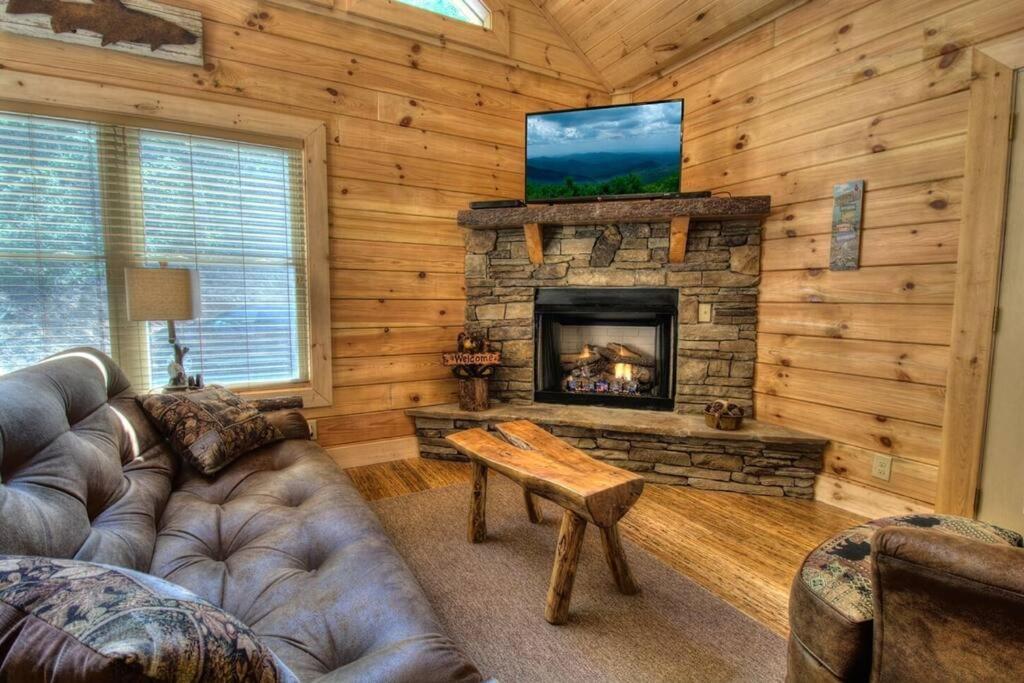 Honeymoon Getaway In Woods Near Noc And Smoky Mtn Rr Bryson City Exterior foto