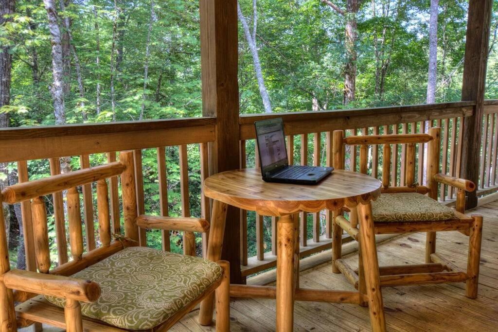 Honeymoon Getaway In Woods Near Noc And Smoky Mtn Rr Bryson City Exterior foto